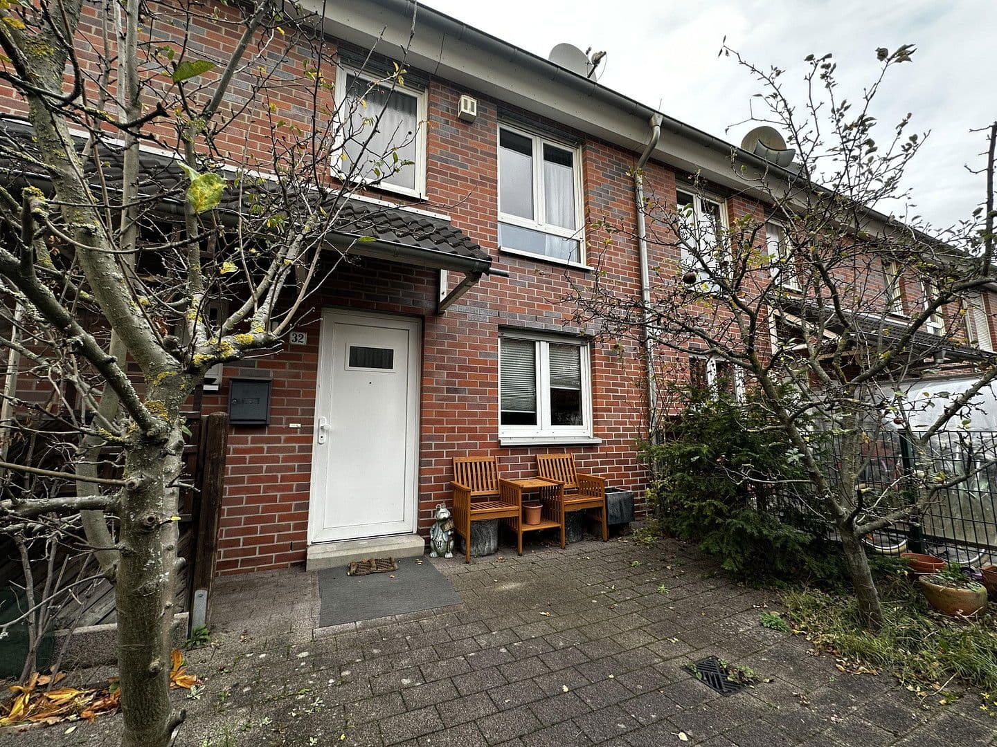 house to rent, 145 m², Franz-Raveaux-Straße 32, Köln, North Rhine-Westphalia house to rent, 145 m², Franz-Raveaux-Straße 32, Köln, North Rhine-Westphalia