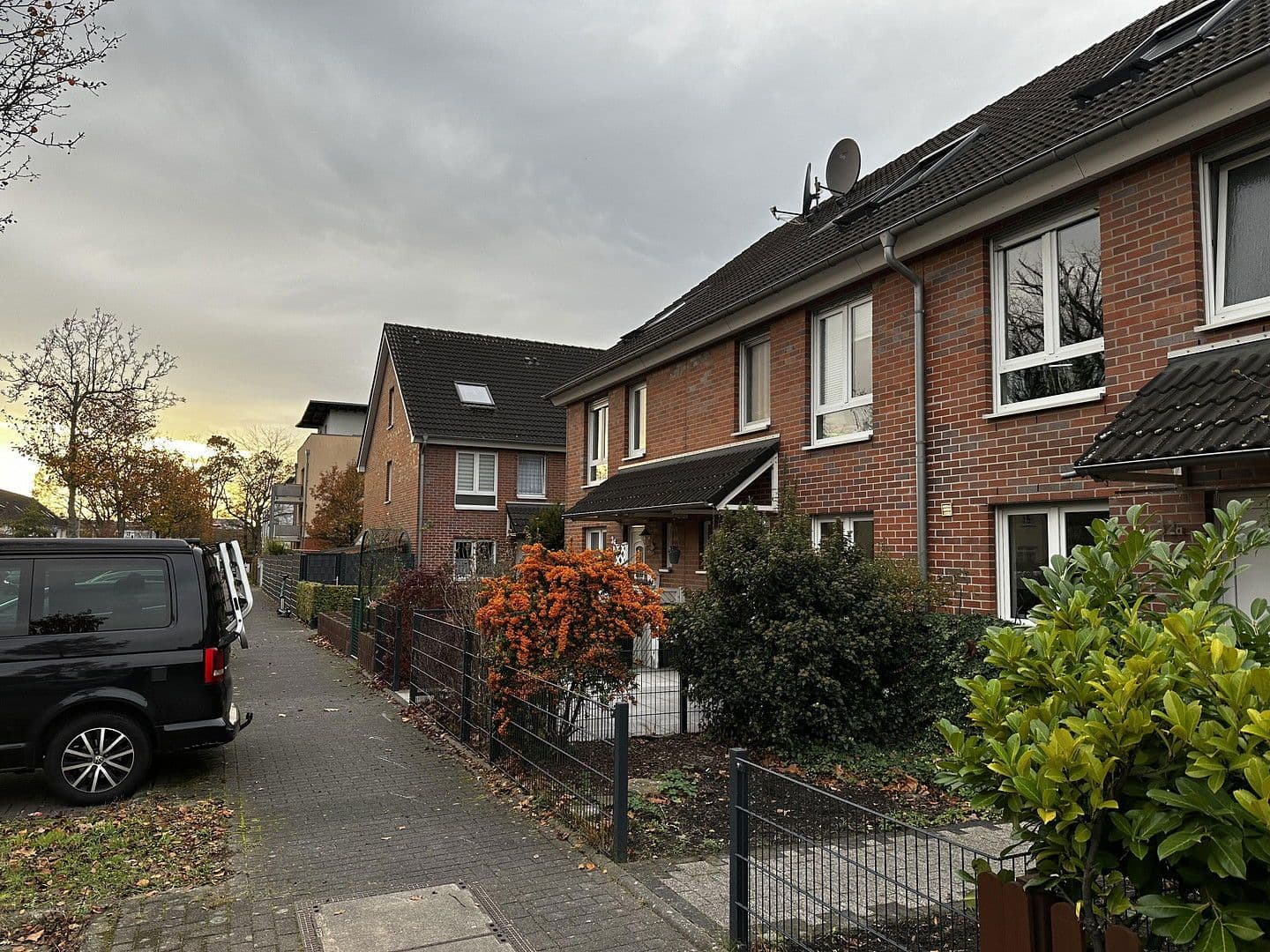 house to rent, 145 m², Franz-Raveaux-Straße 32, Köln, North Rhine-Westphalia house to rent, 145 m², Franz-Raveaux-Straße 32, Köln, North Rhine-Westphalia