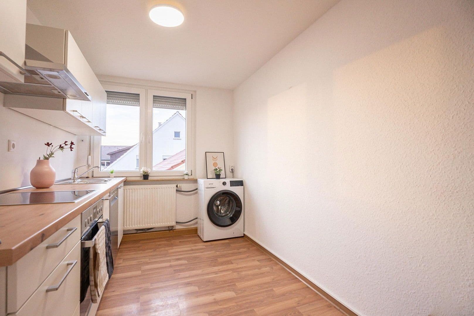 2 bedroom with open-plan kitchen flat to rent, 75 m², Dammstrasse 62, Heilbronn, Baden-Württemberg 2 bedroom with open-plan kitchen flat to rent, 75 m², Dammstrasse 62, Heilbronn, Baden-Württemberg