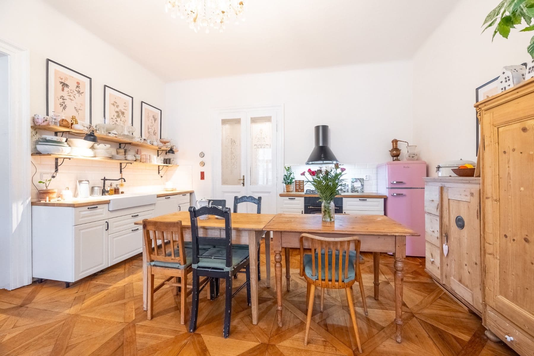 3 bedroom with open-plan kitchen flat for sale, 110 m², Za Poříčskou bránou, Prague, Prague 3 bedroom with open-plan kitchen flat for sale, 110 m², Za Poříčskou bránou, Prague, Prague