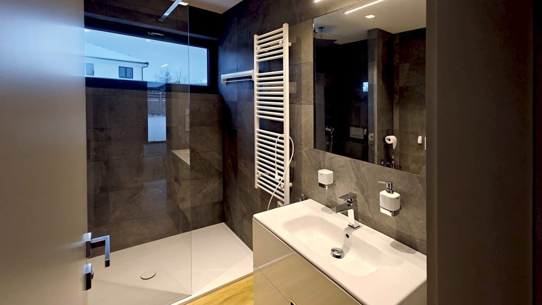 house for sale, 190 m², Bezová, Mukařov, Středočeský Region house for sale, 190 m², Bezová, Mukařov, Středočeský Region