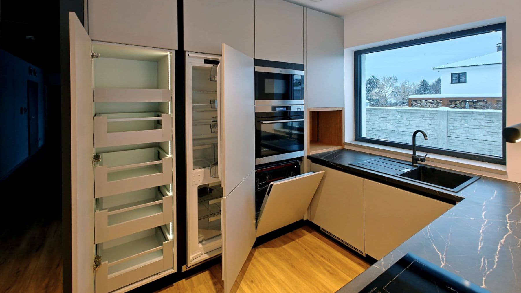 house for sale, 190 m², Bezová, Mukařov, Středočeský Region house for sale, 190 m², Bezová, Mukařov, Středočeský Region