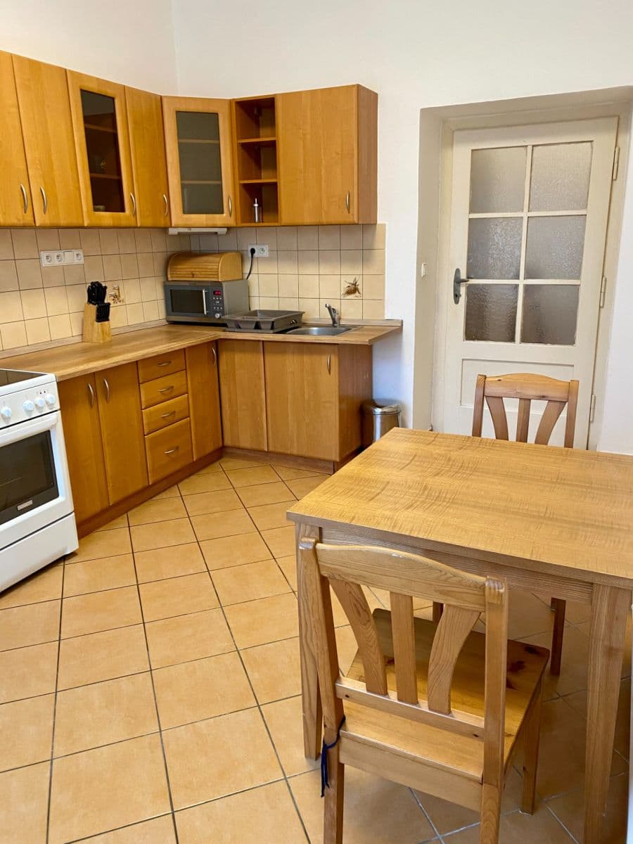 1 bedroom flat to rent, 40 m², Zelená, Prague, Prague 1 bedroom flat to rent, 40 m², Zelená, Prague, Prague