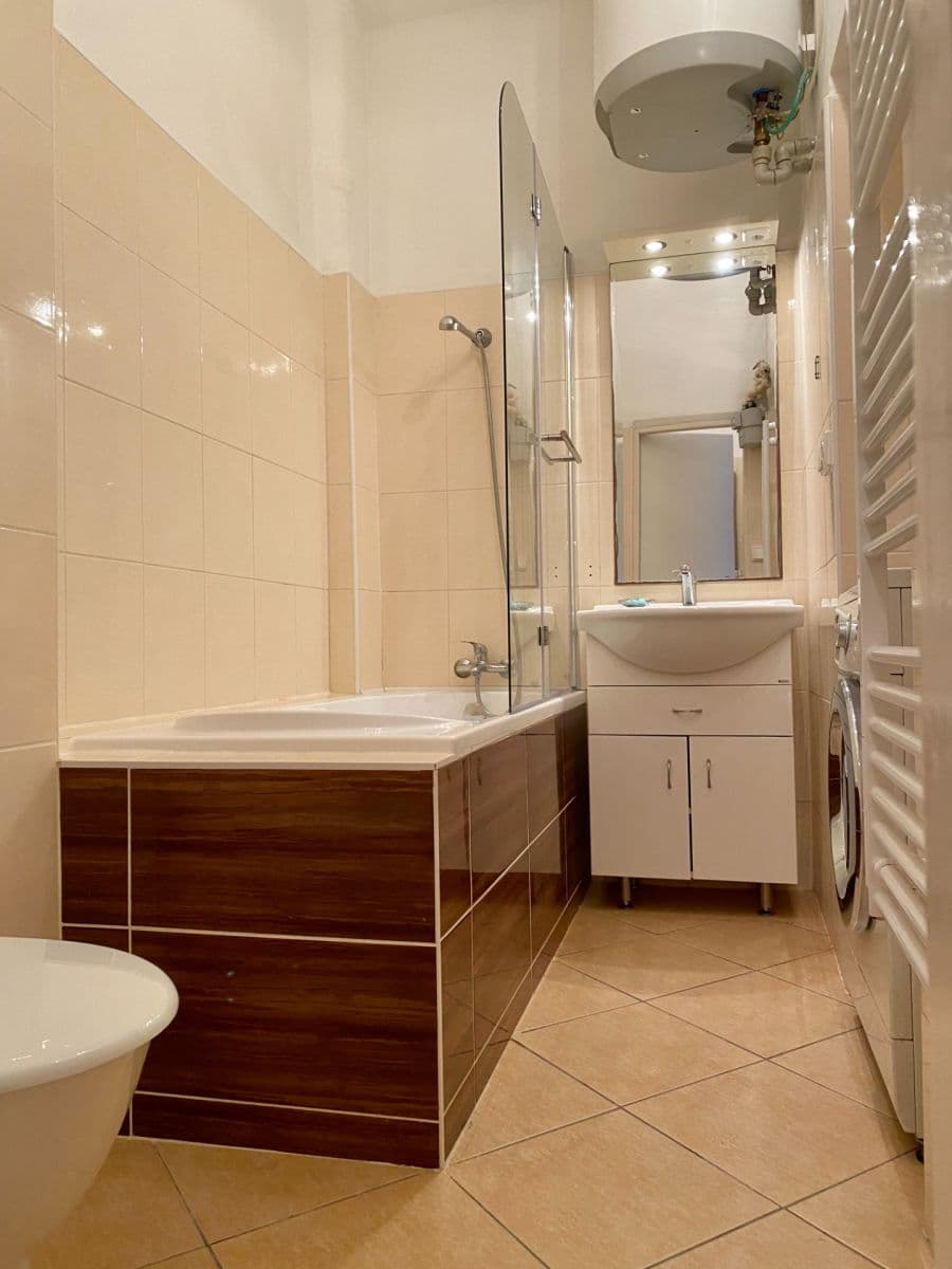 1 bedroom flat to rent, 40 m², Zelená, Prague, Prague 1 bedroom flat to rent, 40 m², Zelená, Prague, Prague