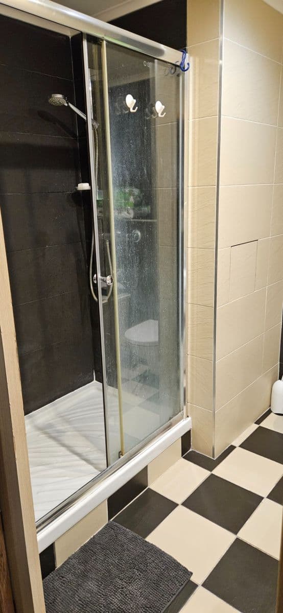 Studio flat to rent, 34 m², Nechvílova, Prague, Prague Studio flat to rent, 34 m², Nechvílova, Prague, Prague