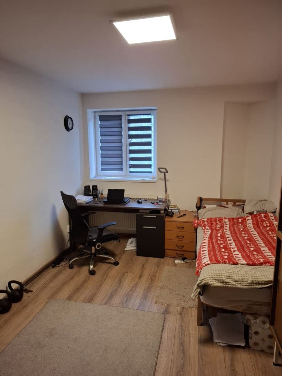 1 bedroom with open-plan kitchen flat to rent, 48 m², V Podskalí, Hostivice, Středočeský Region 1 bedroom with open-plan kitchen flat to rent, 48 m², V Podskalí, Hostivice, Středočeský Region