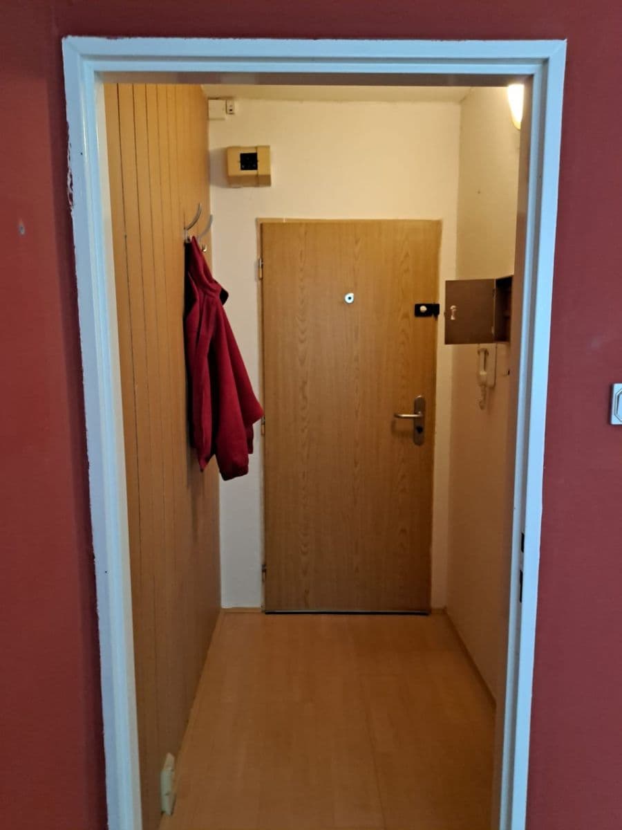 Studio flat to rent, 23 m², Březenecká, Chomutov, Ústecký Region Studio flat to rent, 23 m², Březenecká, Chomutov, Ústecký Region