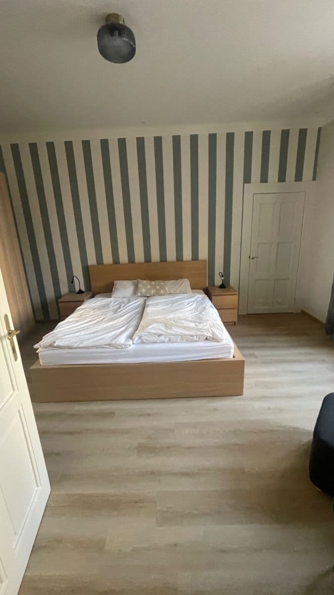 1 bedroom with open-plan kitchen flat to rent, 52 m², Bulharská, Prague, Prague 1 bedroom with open-plan kitchen flat to rent, 52 m², Bulharská, Prague, Prague