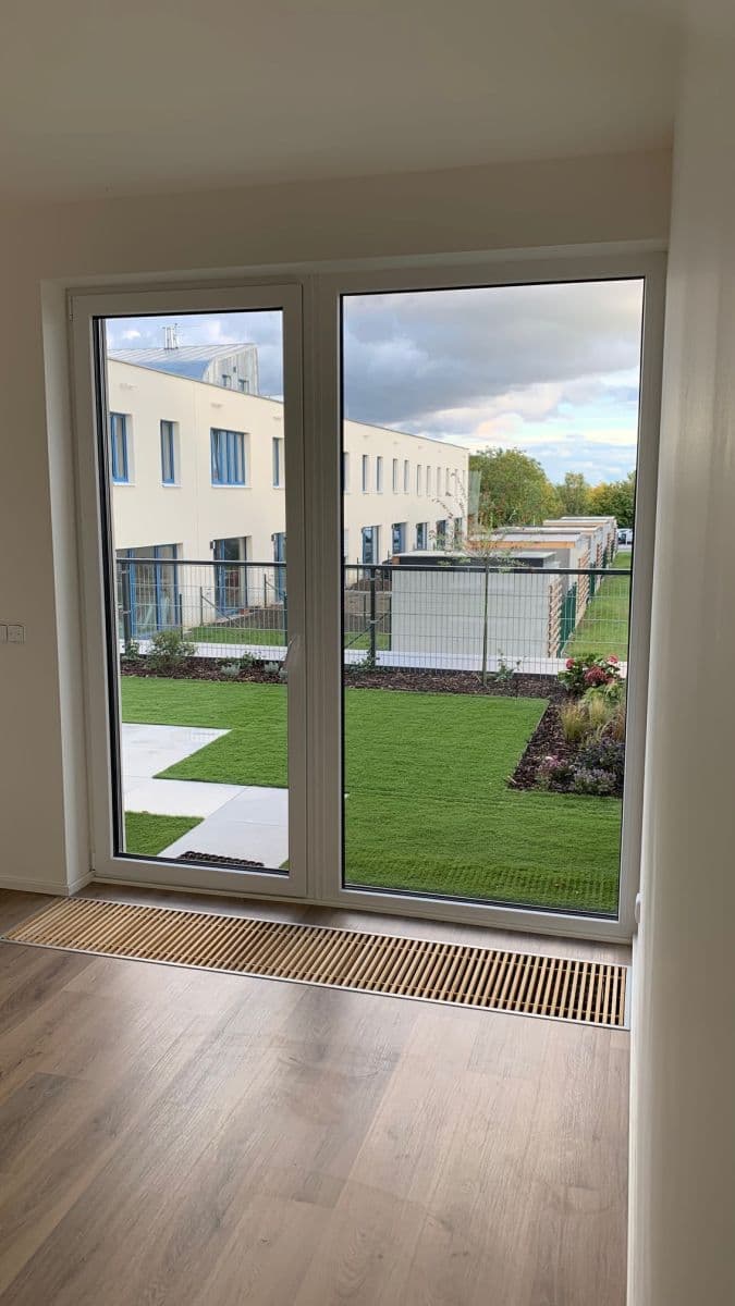 1 bedroom with open-plan kitchen flat to rent, 88 m², Křižanská, Prague, Prague 1 bedroom with open-plan kitchen flat to rent, 88 m², Křižanská, Prague, Prague