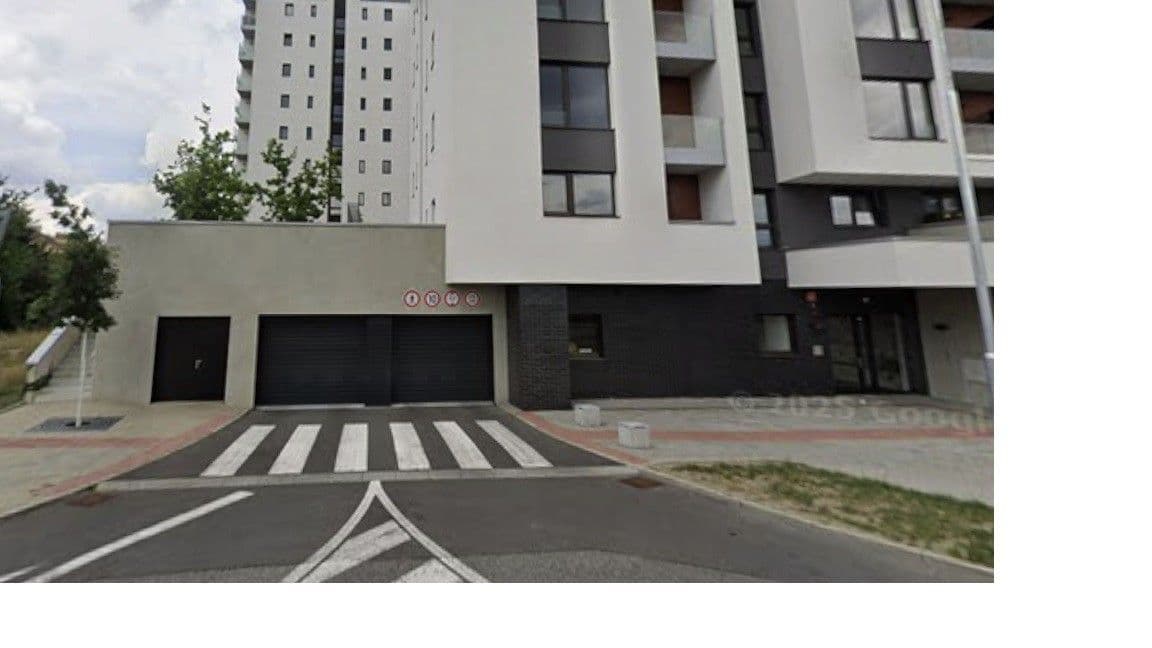 garage to rent, 13 m², V Třešňovce, Prague, Prague garage to rent, 13 m², V Třešňovce, Prague, Prague