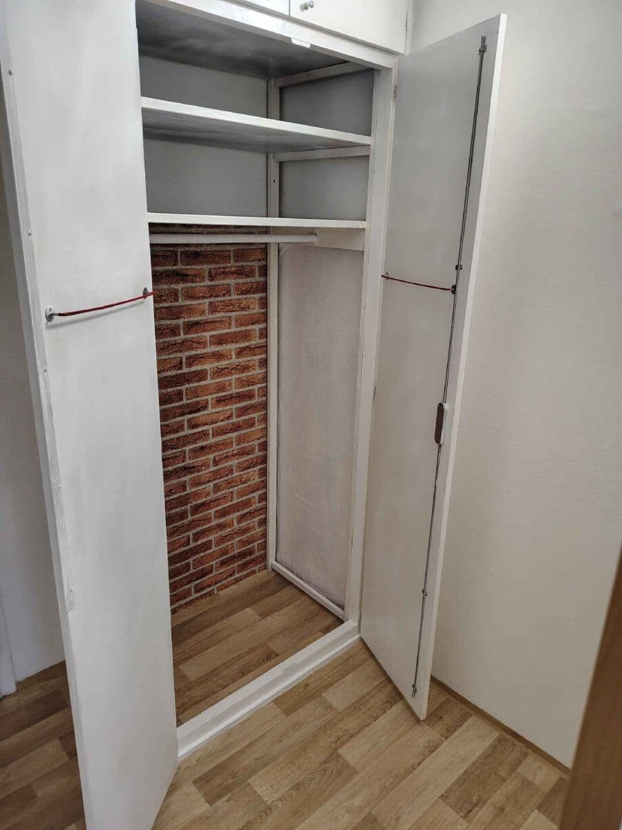 Studio flat to rent, 34 m², Uzbecká, Brno, Jihomoravský Region Studio flat to rent, 34 m², Uzbecká, Brno, Jihomoravský Region