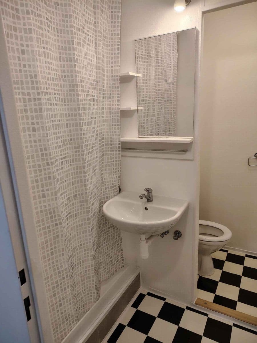 Studio flat to rent, 34 m², Uzbecká, Brno, Jihomoravský Region Studio flat to rent, 34 m², Uzbecká, Brno, Jihomoravský Region