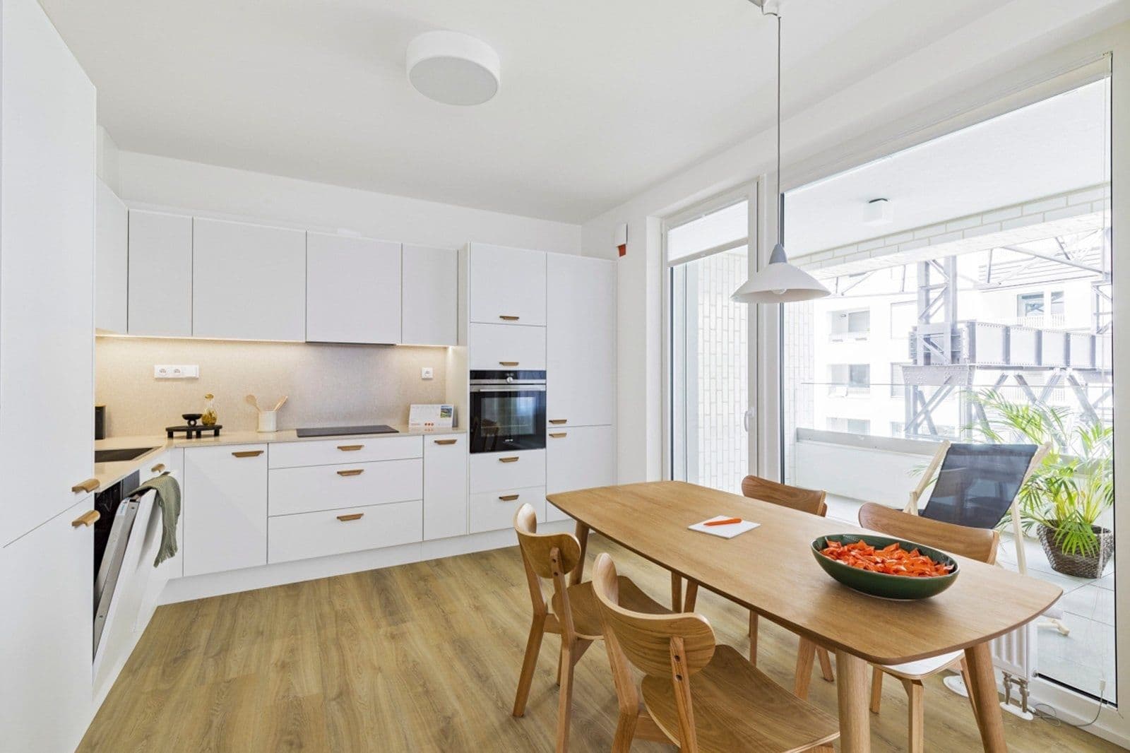 2 bedroom with open-plan kitchen flat to rent, 82 m², U Pergamenky, Prague, Prague 2 bedroom with open-plan kitchen flat to rent, 82 m², U Pergamenky, Prague, Prague