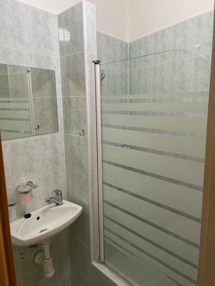 Studio flat to rent, 27 m², Renneská třída, Brno, Jihomoravský Region Studio flat to rent, 27 m², Renneská třída, Brno, Jihomoravský Region