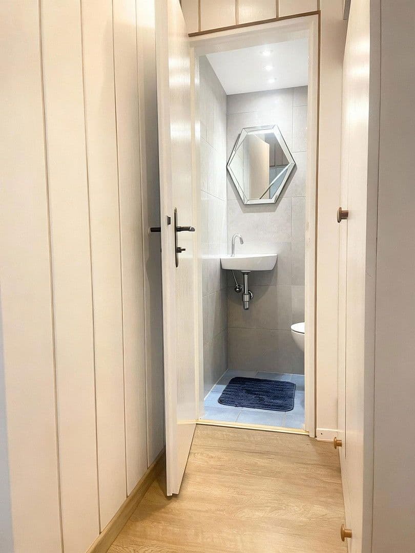 4 bedroom flat for sale, 98 m², Botnanger Steige 18, Stuttgart, Baden-Württemberg 4 bedroom flat for sale, 98 m², Botnanger Steige 18, Stuttgart, Baden-Württemberg