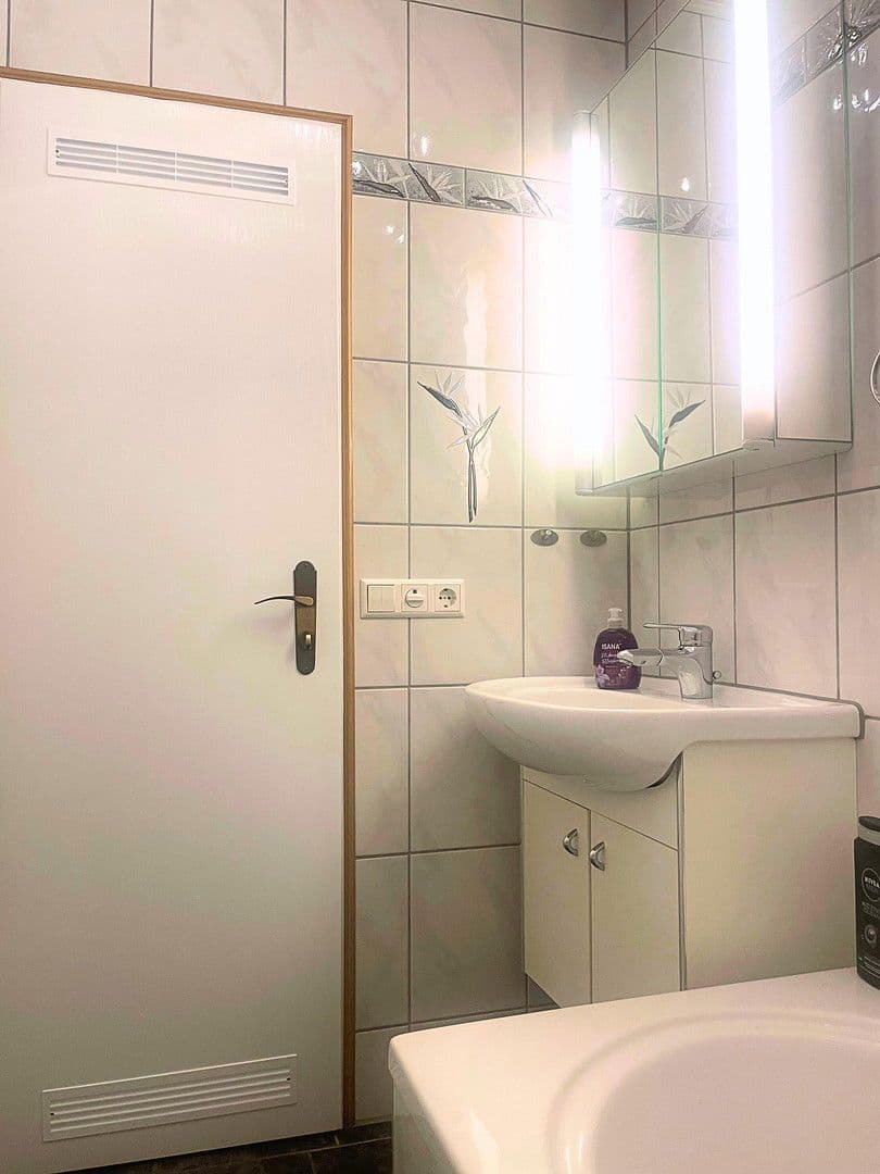 4 bedroom flat for sale, 98 m², Botnanger Steige 18, Stuttgart, Baden-Württemberg 4 bedroom flat for sale, 98 m², Botnanger Steige 18, Stuttgart, Baden-Württemberg