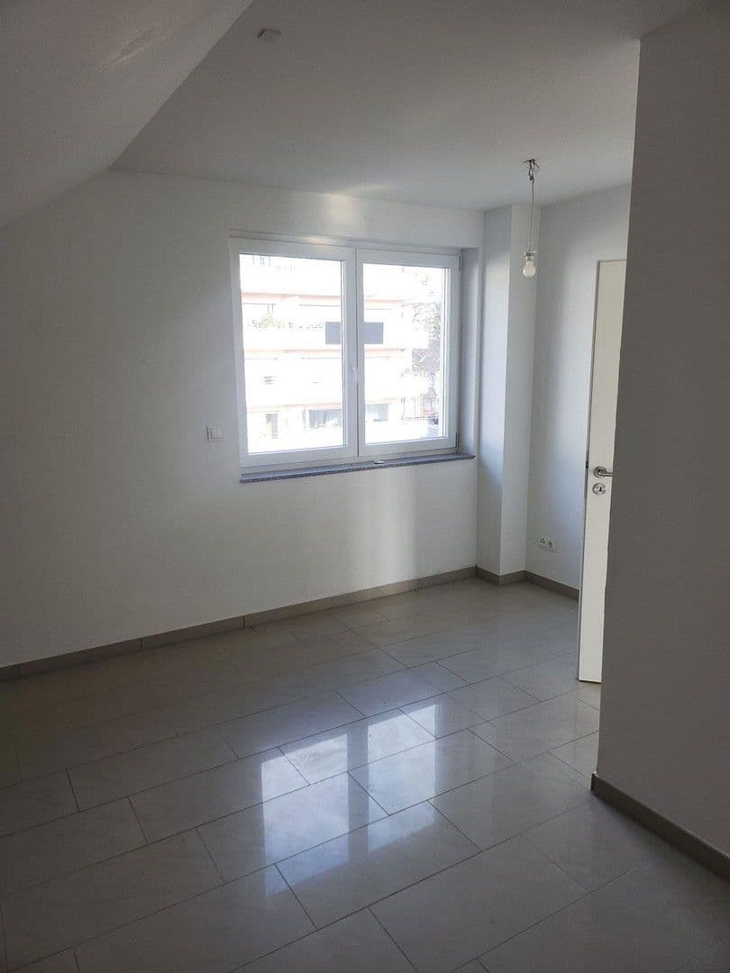 2 bedroom flat for sale, 67 m², Brühl, North Rhine-Westphalia 2 bedroom flat for sale, 67 m², Brühl, North Rhine-Westphalia