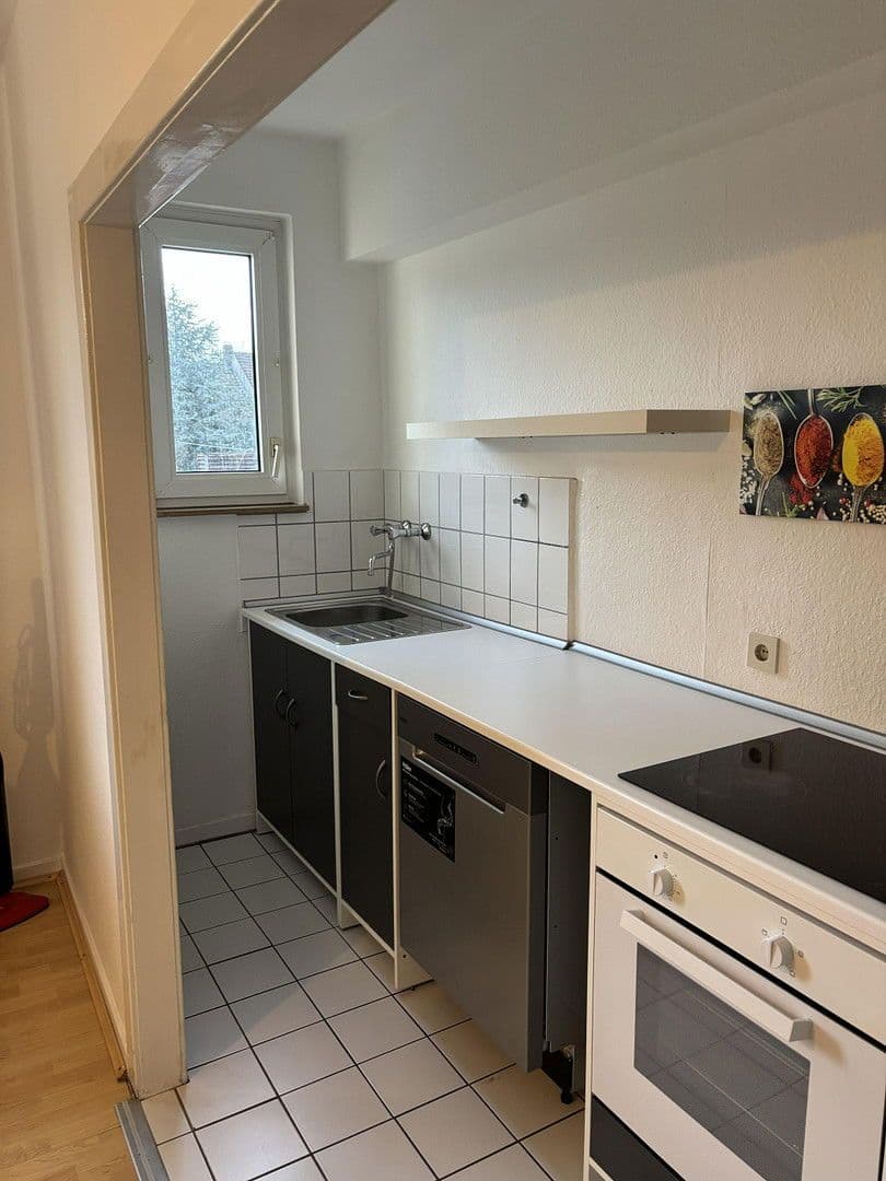 1 bedroom with open-plan kitchen flat to rent, 44 m², Planckstraße 57, Essen, North Rhine-Westphalia 1 bedroom with open-plan kitchen flat to rent, 44 m², Planckstraße 57, Essen, North Rhine-Westphalia