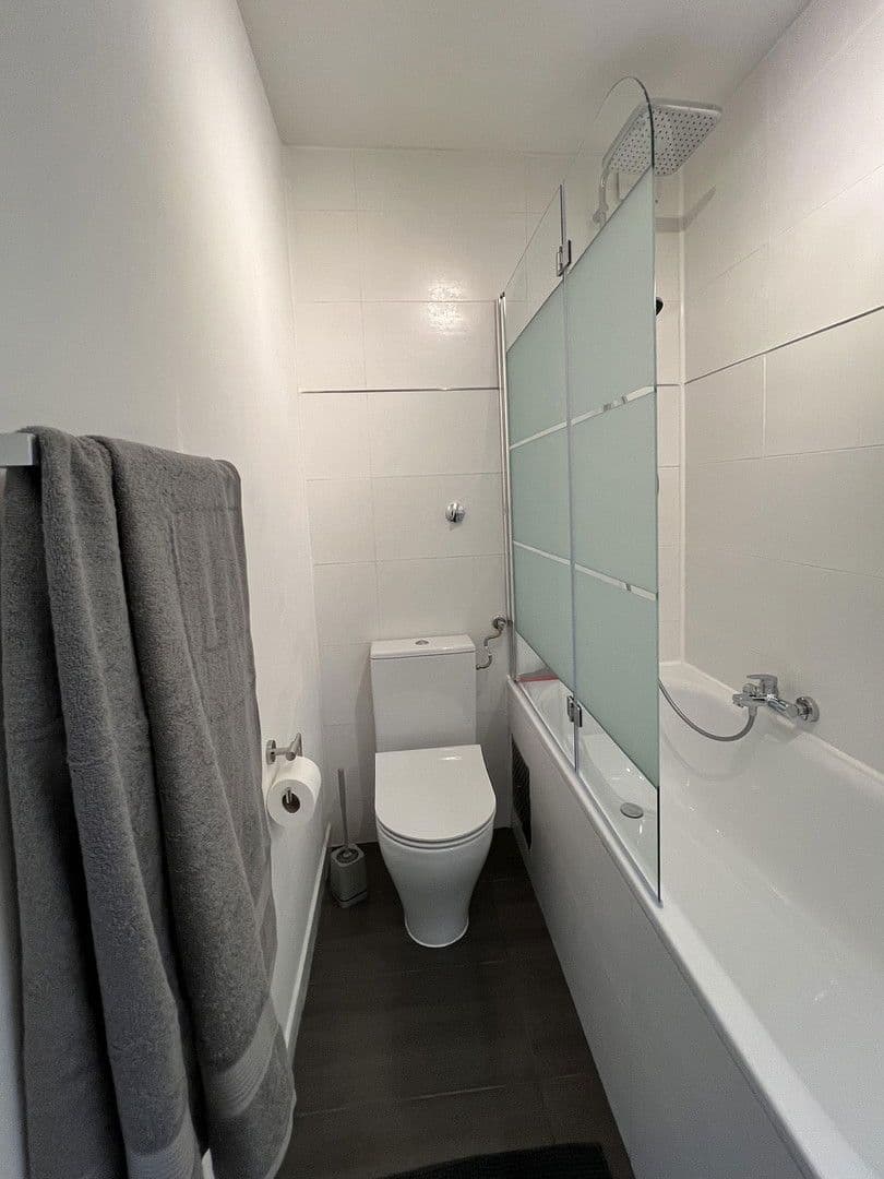 Studio flat to rent, 39 m², Langenfeld (Rheinland), North Rhine-Westphalia Studio flat to rent, 39 m², Langenfeld (Rheinland), North Rhine-Westphalia