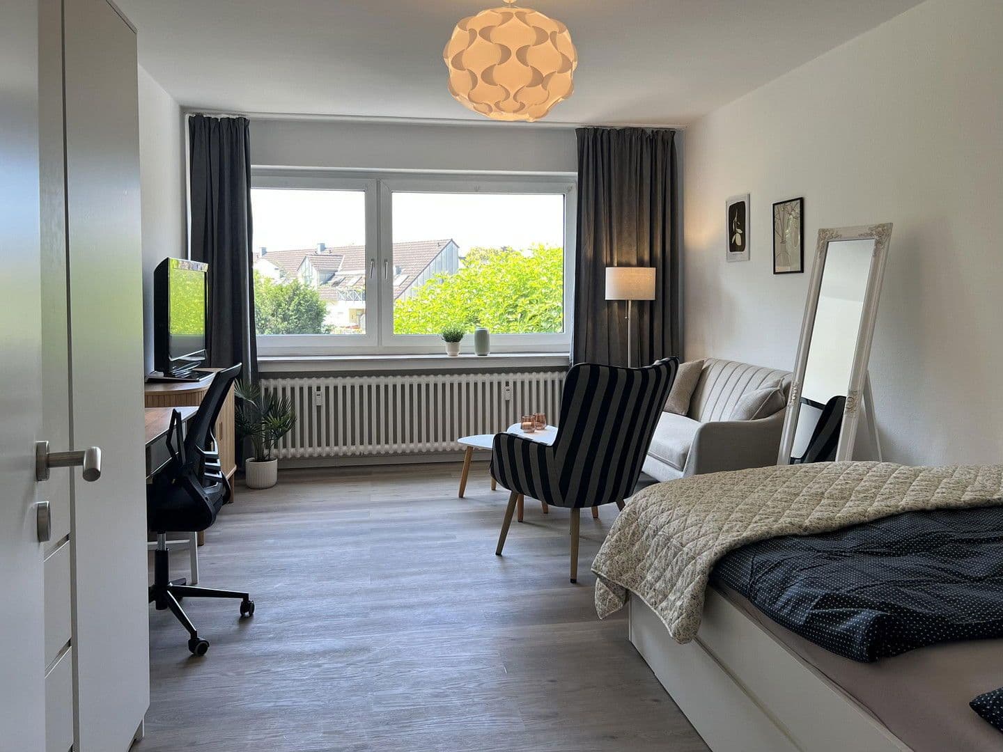 Studio flat to rent, 39 m², Langenfeld (Rheinland), North Rhine-Westphalia Studio flat to rent, 39 m², Langenfeld (Rheinland), North Rhine-Westphalia