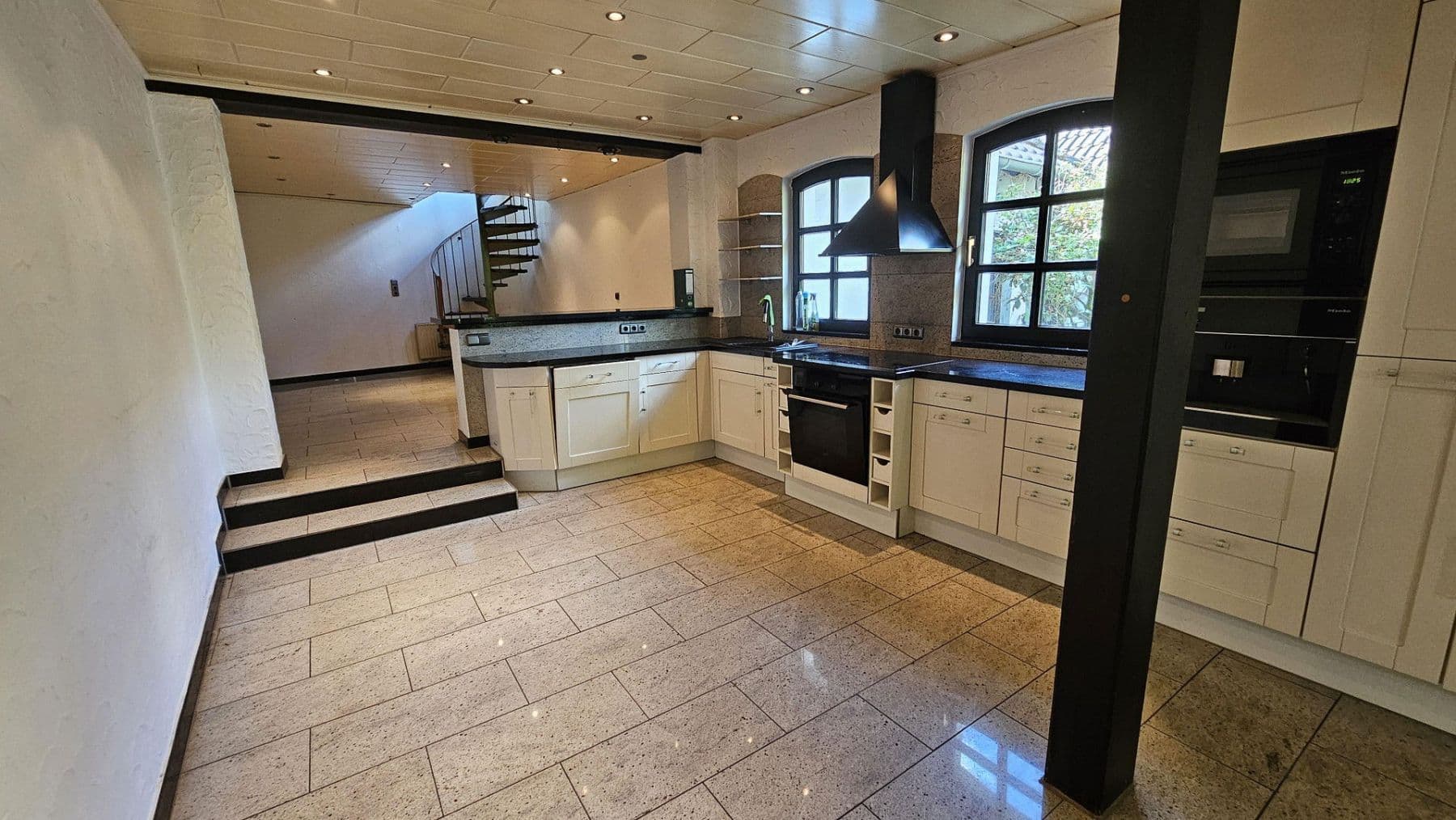 house for sale, 230 m², An der Feuerwache 1a, Troisdorf, North Rhine-Westphalia house for sale, 230 m², An der Feuerwache 1a, Troisdorf, North Rhine-Westphalia