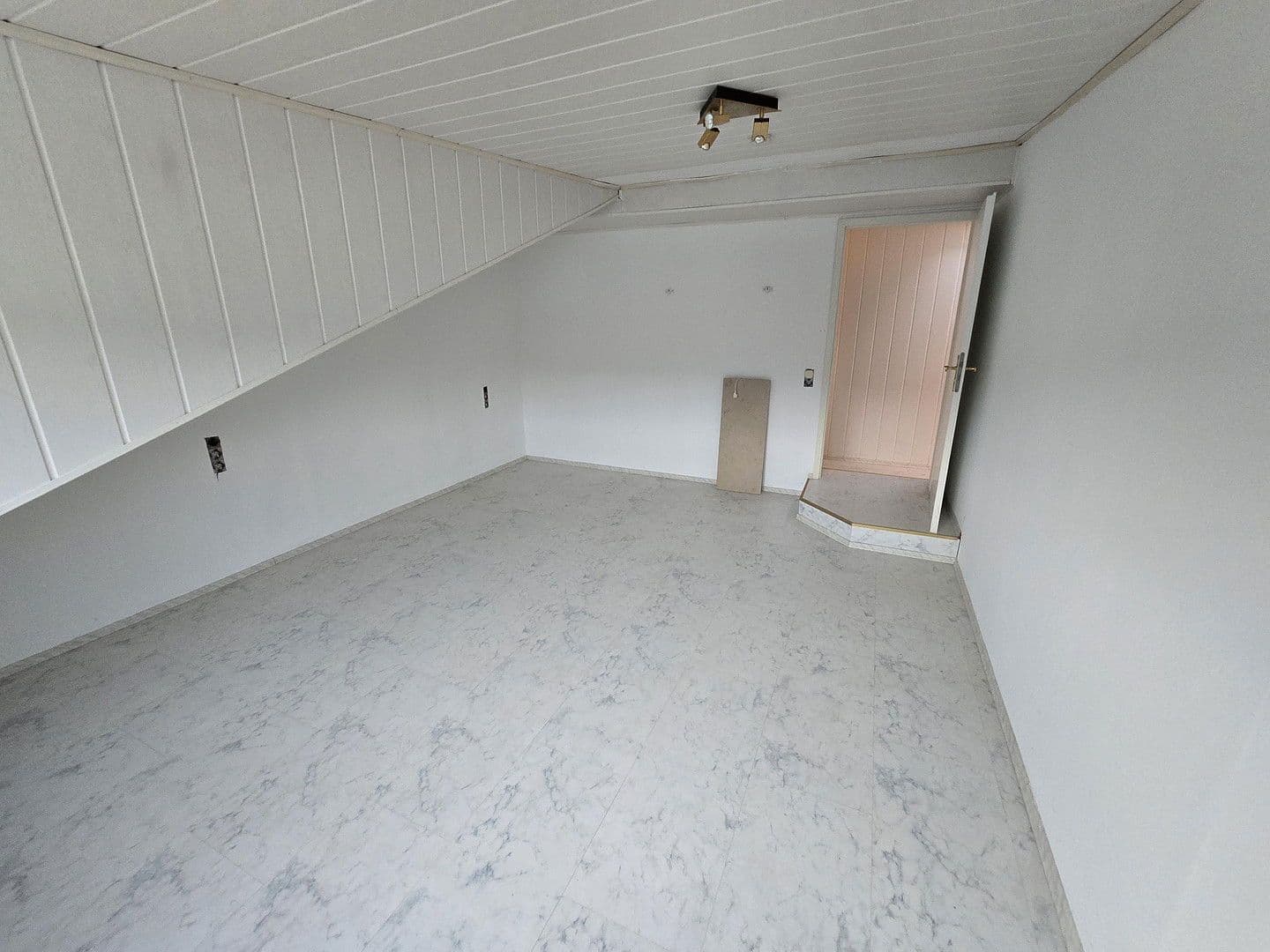 flat for sale, 604 m², Saarbrücken, Saarland flat for sale, 604 m², Saarbrücken, Saarland