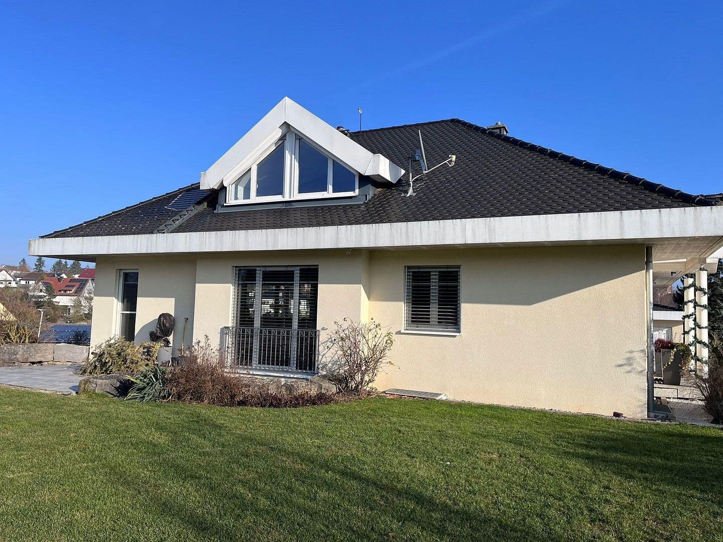 house for sale, 284 m², Remlingen, Bavaria house for sale, 284 m², Remlingen, Bavaria