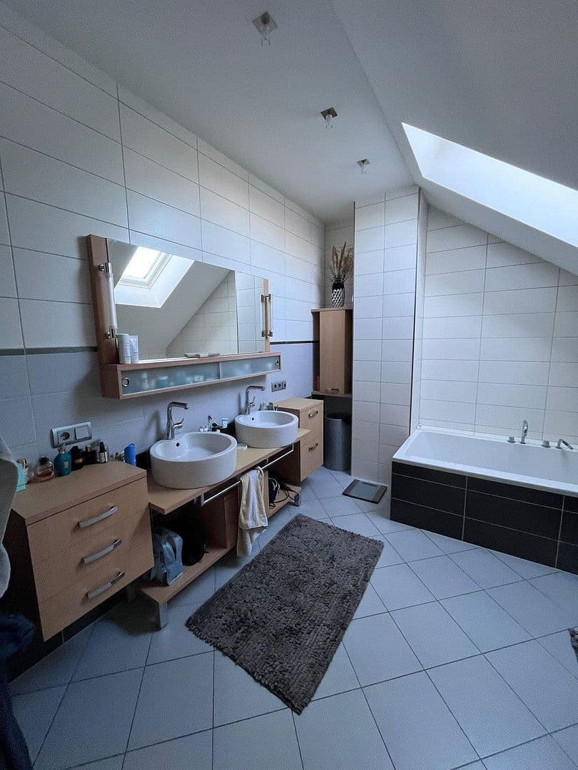 house for sale, 284 m², Remlingen, Bavaria house for sale, 284 m², Remlingen, Bavaria