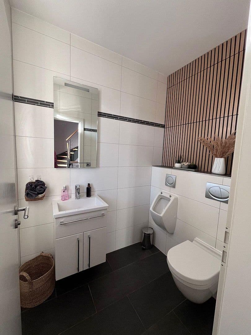 house for sale, 284 m², Remlingen, Bavaria house for sale, 284 m², Remlingen, Bavaria