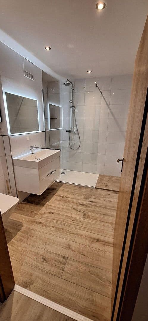 2 bedroom flat to rent, 77 m², Am Altenbruch 28, Mettmann, North Rhine-Westphalia 2 bedroom flat to rent, 77 m², Am Altenbruch 28, Mettmann, North Rhine-Westphalia