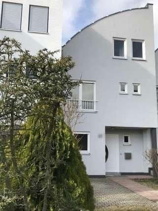 house to rent, 230 m², Wiesbaden-Sonnenberg, Hesse house to rent, 230 m², Wiesbaden-Sonnenberg, Hesse