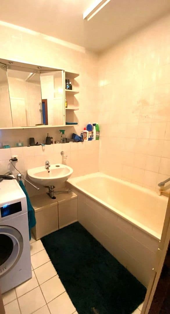 2 bedroom with open-plan kitchen flat for sale, 67 m², Schillstraße 79, Augsburg, Bavaria 2 bedroom with open-plan kitchen flat for sale, 67 m², Schillstraße 79, Augsburg, Bavaria