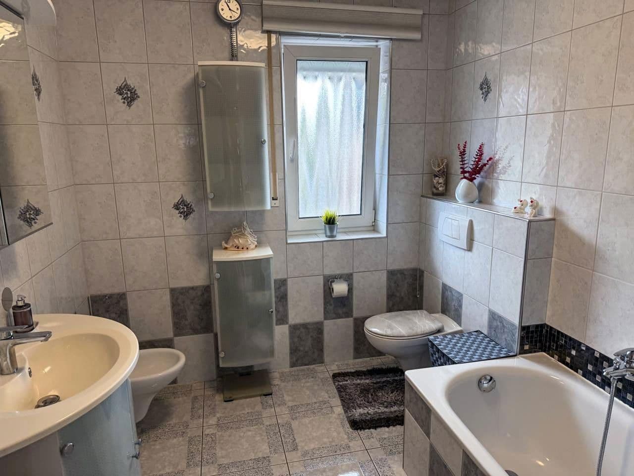 house for sale, 168 m², Bielefeld, North Rhine-Westphalia house for sale, 168 m², Bielefeld, North Rhine-Westphalia