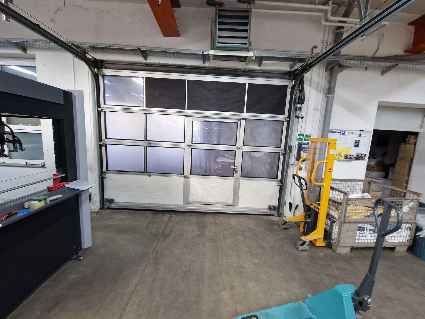 non-residential property for sale, 1,213 m², Schleifweg 1b, Uttenreuth, Bavaria non-residential property for sale, 1,213 m², Schleifweg 1b, Uttenreuth, Bavaria