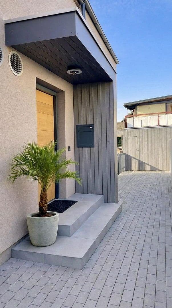 house for sale, 163 m², Waldshut-Tiengen, Baden-Württemberg house for sale, 163 m², Waldshut-Tiengen, Baden-Württemberg