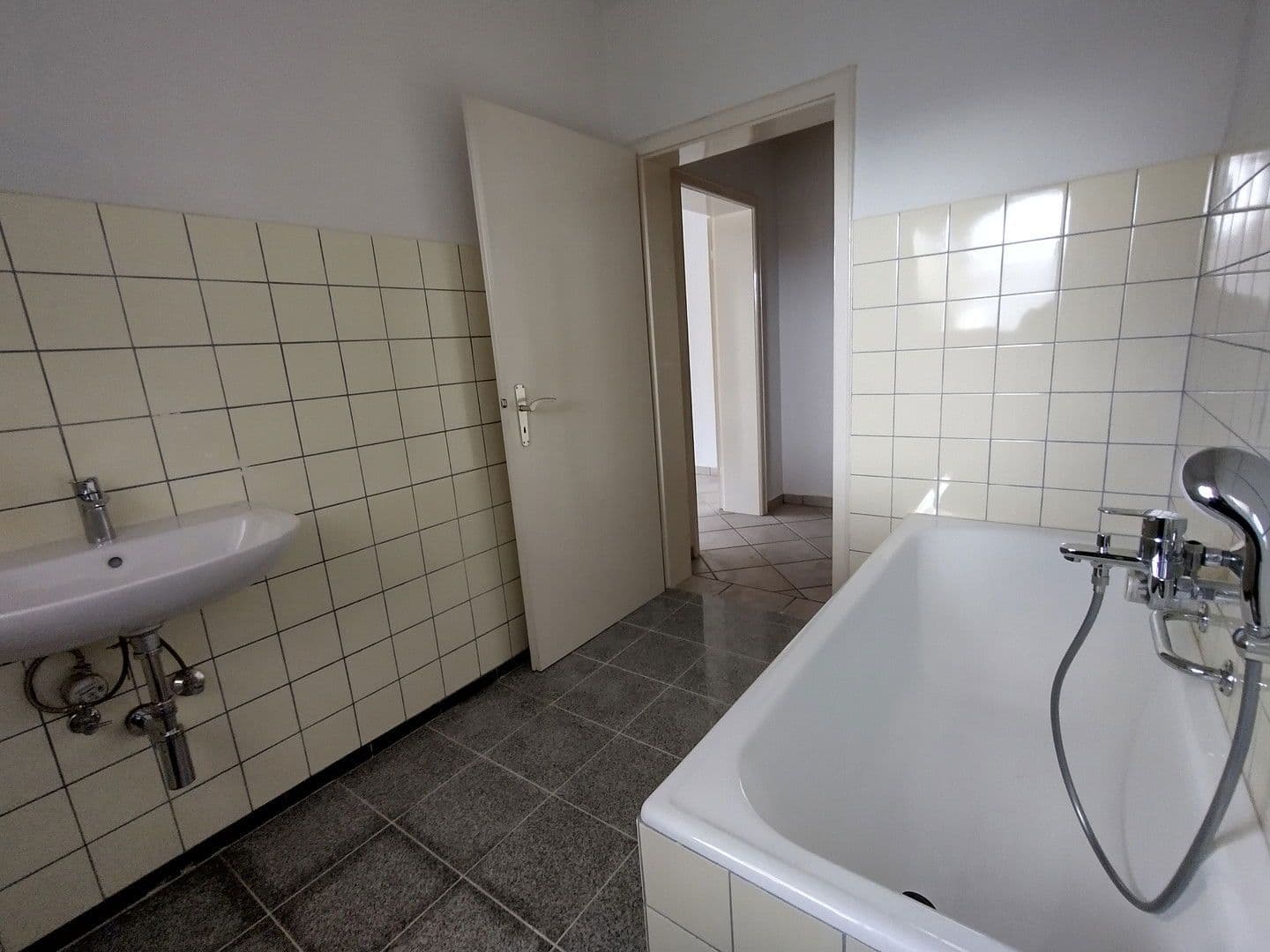 3 bedroom flat to rent, 119 m², Schwimmbadstraße 7, Bad Herrenalb, Baden-Württemberg 3 bedroom flat to rent, 119 m², Schwimmbadstraße 7, Bad Herrenalb, Baden-Württemberg