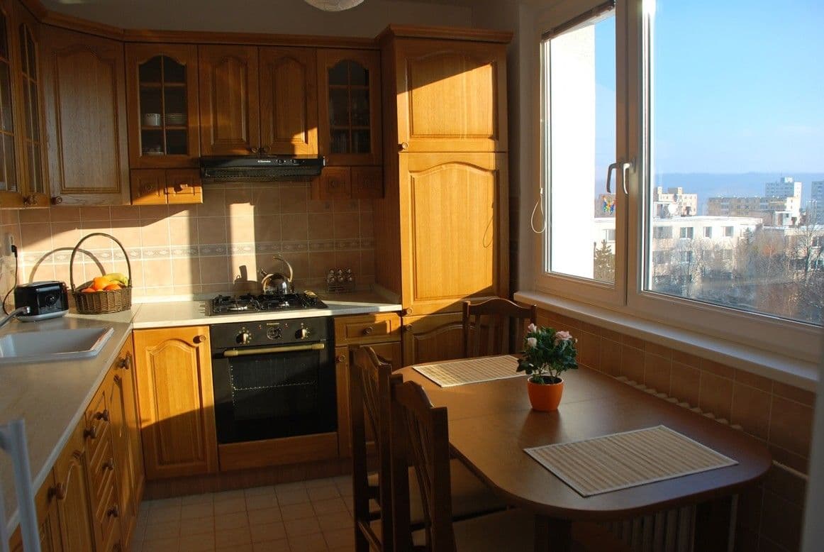 2 bedroom with open-plan kitchen flat to rent, 68 m², Cabanova, Dúbravka, Bratislavský Region 2 bedroom with open-plan kitchen flat to rent, 68 m², Cabanova, Dúbravka, Bratislavský Region