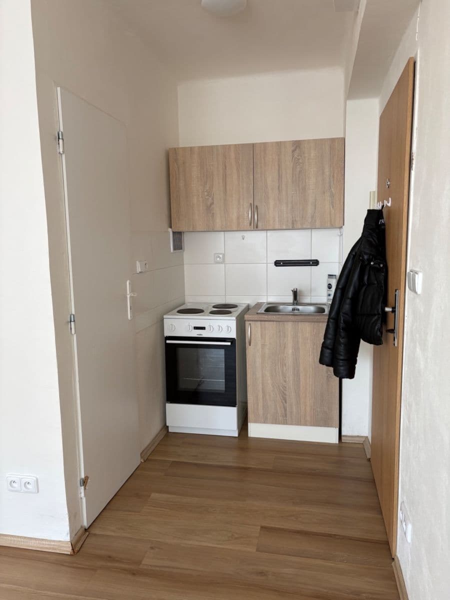 Studio flat for sale, 25 m², Arabská, Prague, Prague Studio flat for sale, 25 m², Arabská, Prague, Prague