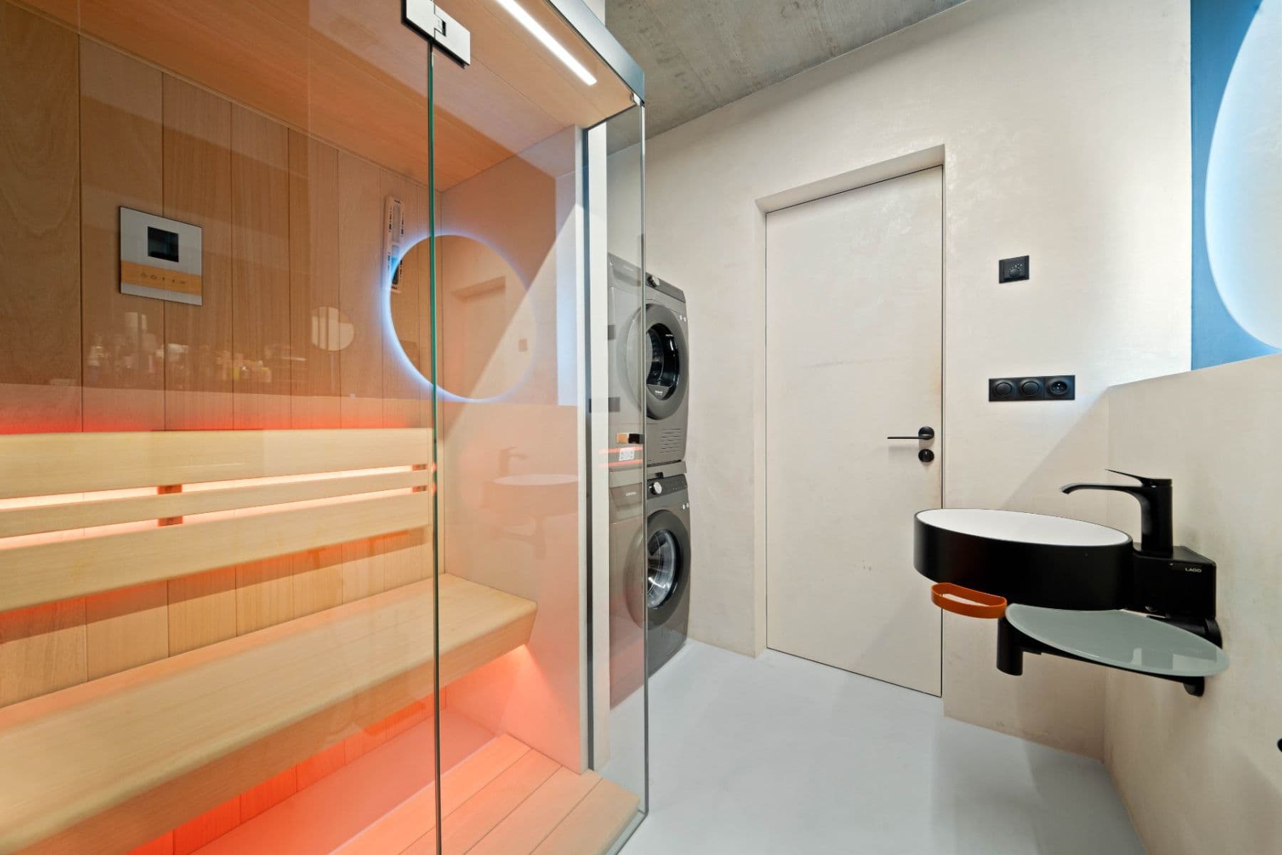 3 bedroom with open-plan kitchen flat for sale, 107 m², 5. máje, Prague, Prague 3 bedroom with open-plan kitchen flat for sale, 107 m², 5. máje, Prague, Prague