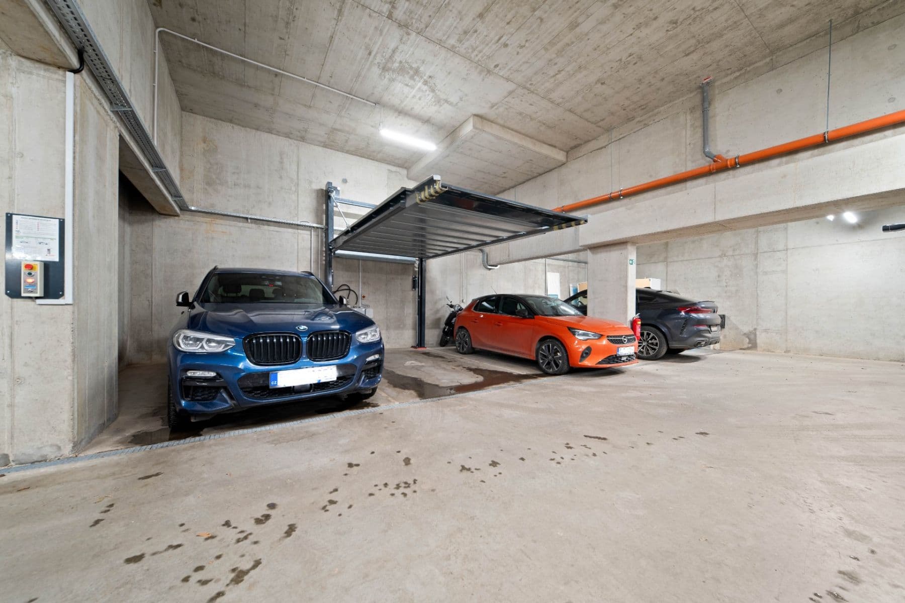 3 bedroom with open-plan kitchen flat for sale, 107 m², 5. máje, Prague, Prague 3 bedroom with open-plan kitchen flat for sale, 107 m², 5. máje, Prague, Prague