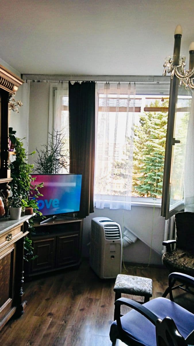 2 bedroom with open-plan kitchen flat for sale, 60 m², Anny Drabíkové, Prague, Prague 2 bedroom with open-plan kitchen flat for sale, 60 m², Anny Drabíkové, Prague, Prague