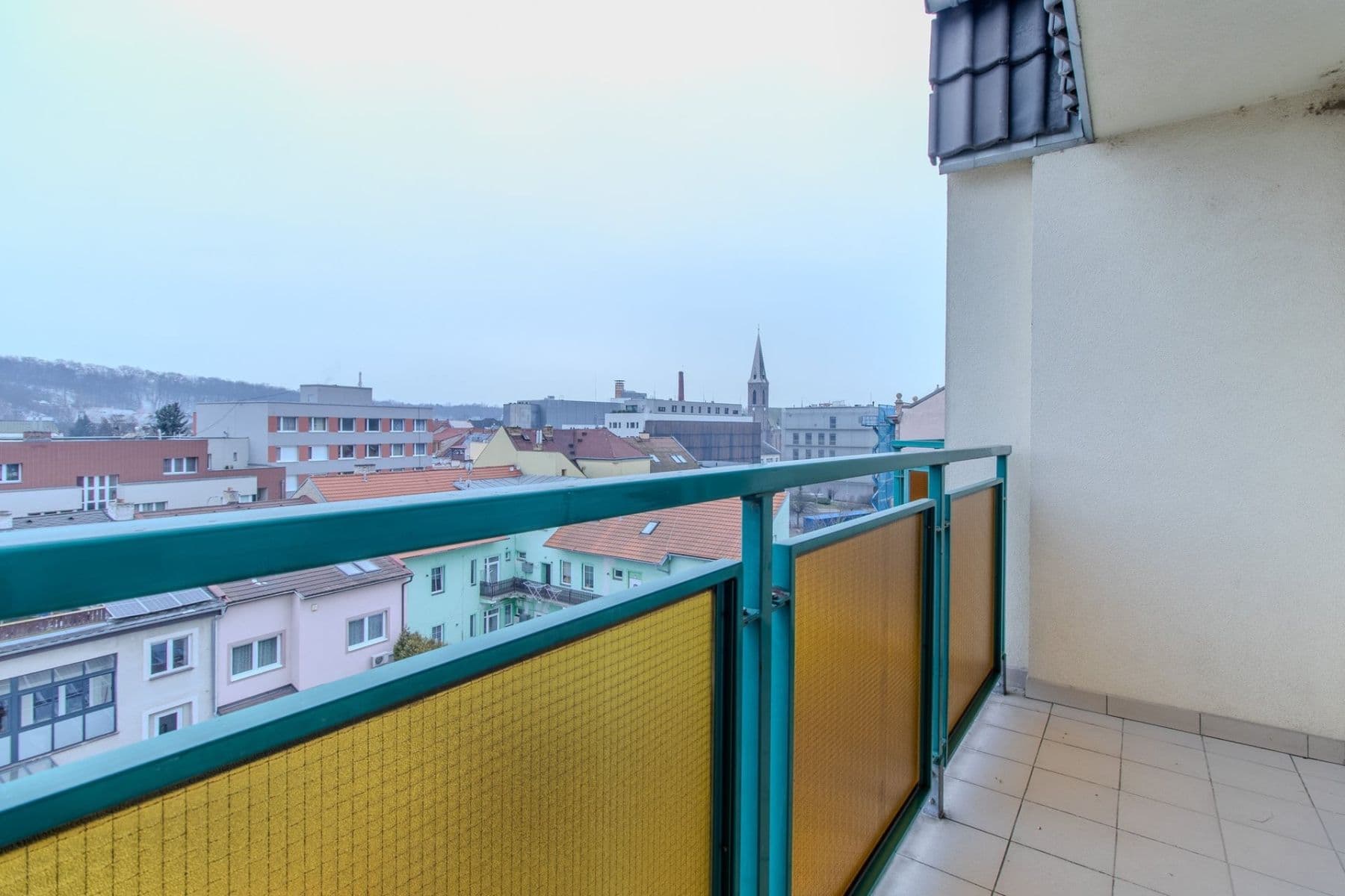 2 bedroom flat to rent, 70 m², Na Hrádku, Kralupy nad Vltavou, Středočeský Region 2 bedroom flat to rent, 70 m², Na Hrádku, Kralupy nad Vltavou, Středočeský Region