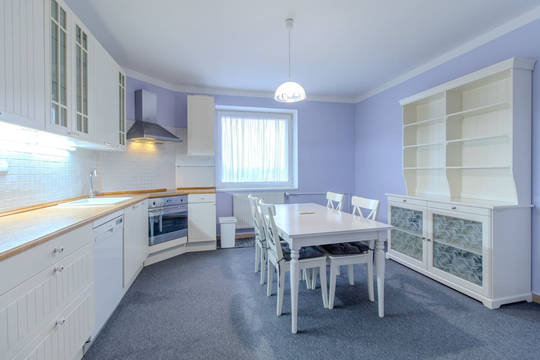 2 bedroom flat to rent, 70 m², Na Hrádku, Kralupy nad Vltavou, Středočeský Region 2 bedroom flat to rent, 70 m², Na Hrádku, Kralupy nad Vltavou, Středočeský Region