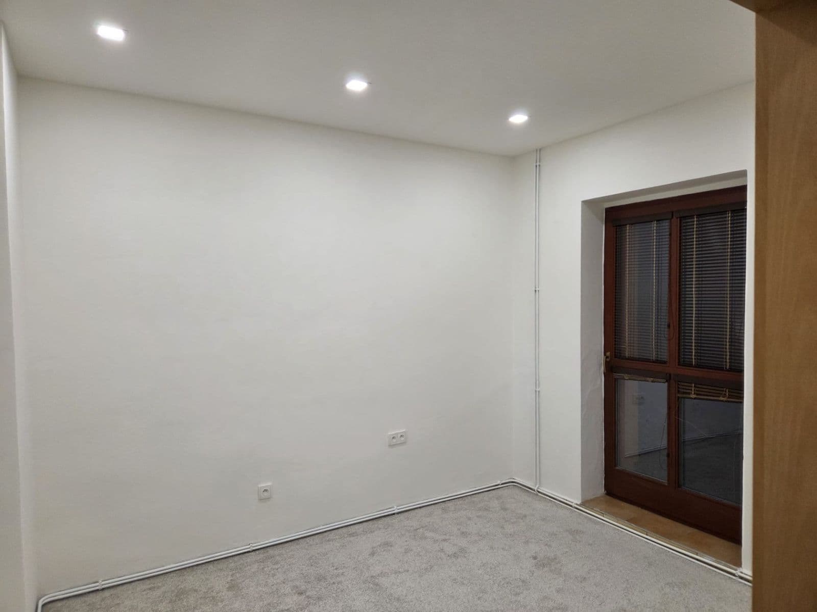 1 bedroom with open-plan kitchen flat to rent, 60 m², Ulice práce, Ústí nad Labem, Ústecký Region 1 bedroom with open-plan kitchen flat to rent, 60 m², Ulice práce, Ústí nad Labem, Ústecký Region