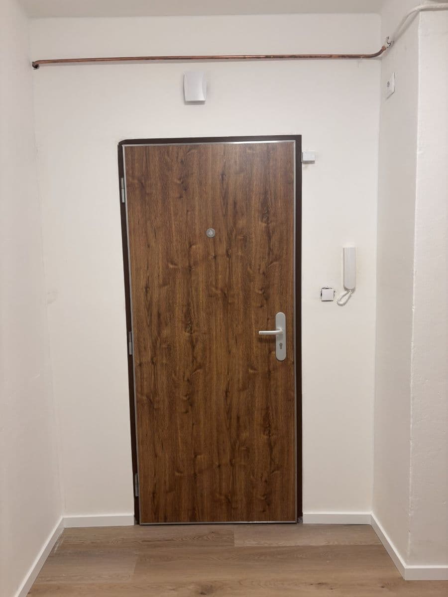 2 bedroom flat to rent, 60 m², Budovatelská, Ostrava, Moravskoslezský Region 2 bedroom flat to rent, 60 m², Budovatelská, Ostrava, Moravskoslezský Region