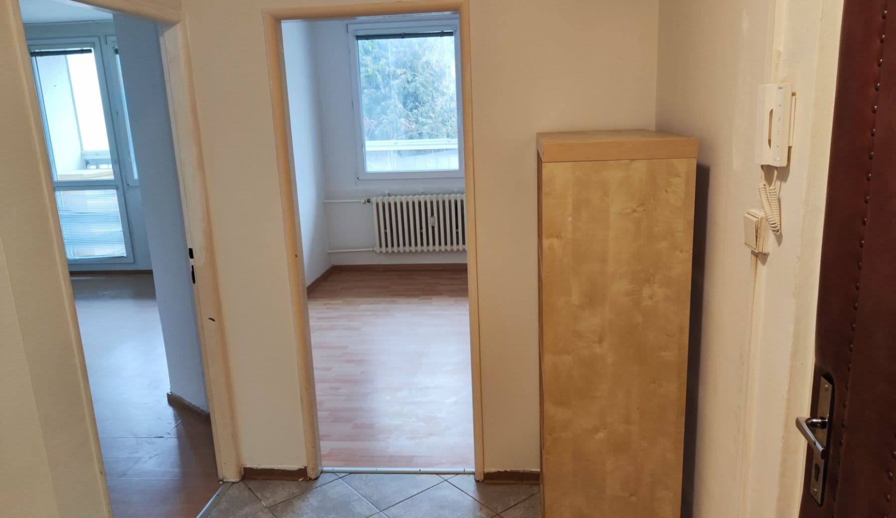 1 bedroom with open-plan kitchen flat to rent, 42 m², Mezilesní, Prague, Prague 1 bedroom with open-plan kitchen flat to rent, 42 m², Mezilesní, Prague, Prague