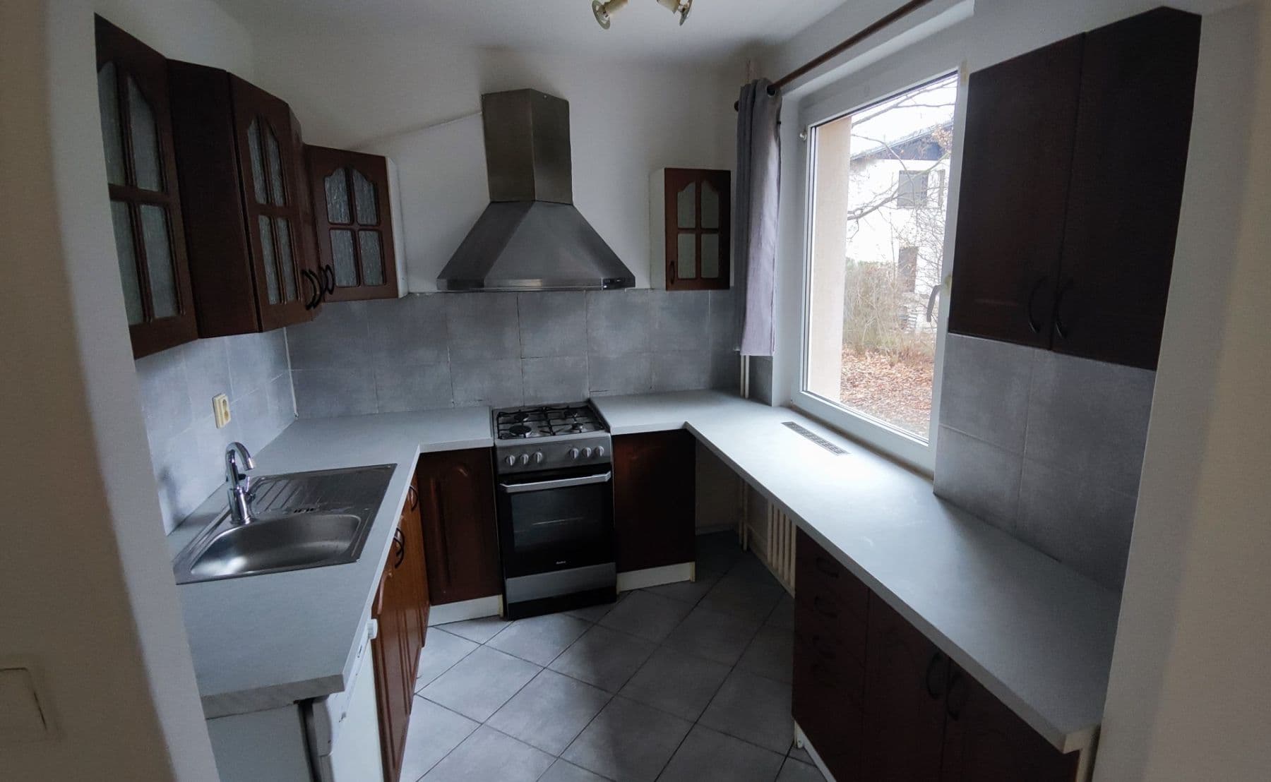 1 bedroom with open-plan kitchen flat to rent, 42 m², Mezilesní, Prague, Prague 1 bedroom with open-plan kitchen flat to rent, 42 m², Mezilesní, Prague, Prague