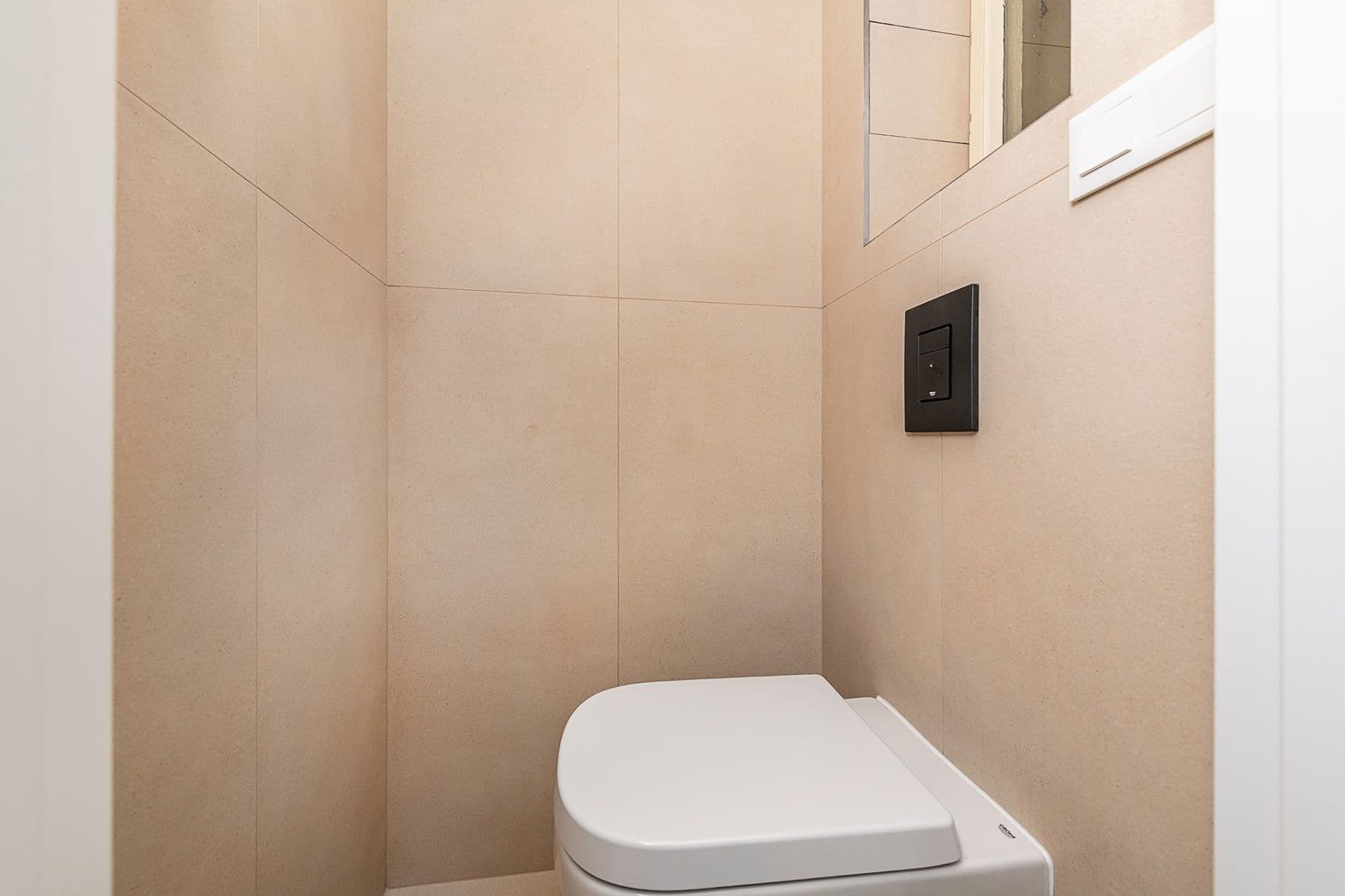 1 bedroom with open-plan kitchen flat for sale, 42 m², Bulharská, Prague, Prague 1 bedroom with open-plan kitchen flat for sale, 42 m², Bulharská, Prague, Prague