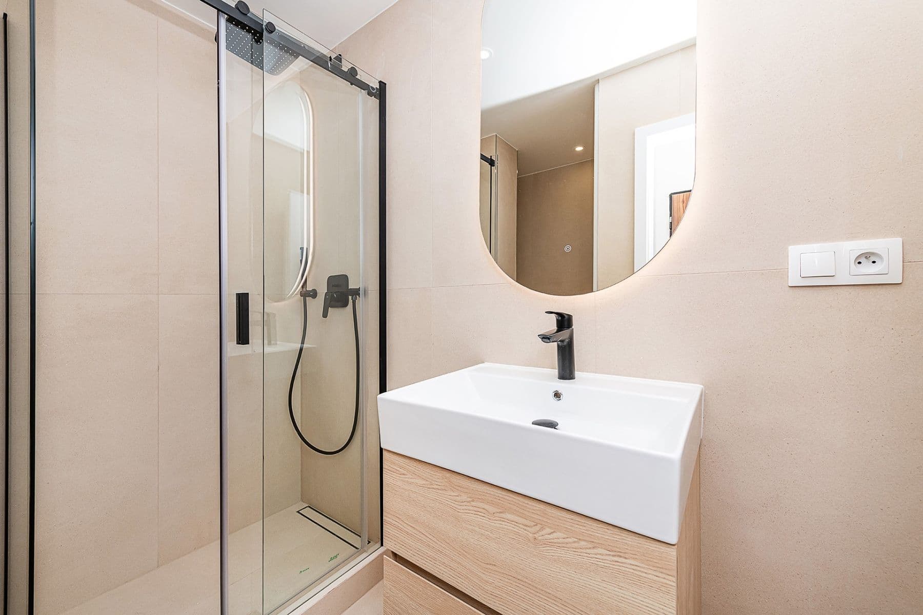 1 bedroom with open-plan kitchen flat for sale, 42 m², Bulharská, Prague, Prague 1 bedroom with open-plan kitchen flat for sale, 42 m², Bulharská, Prague, Prague