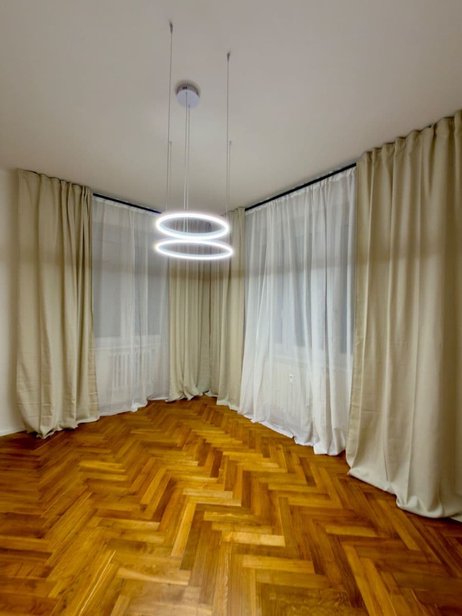 2 bedroom with open-plan kitchen flat to rent, 73 m², Sokolovská, Prague, Prague 2 bedroom with open-plan kitchen flat to rent, 73 m², Sokolovská, Prague, Prague